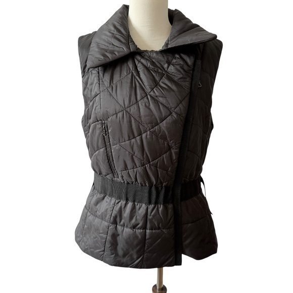 SONIA BOGNER QUILTED PUFFER VEST MOTO 2- WAY ZIP BELTED APRES SKI SPORTY LUXE 12 - Picture 1 of 12